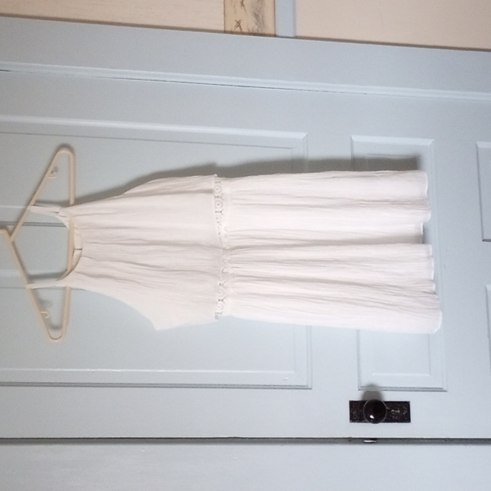 White A. Byer mini dress. Size-l. 11